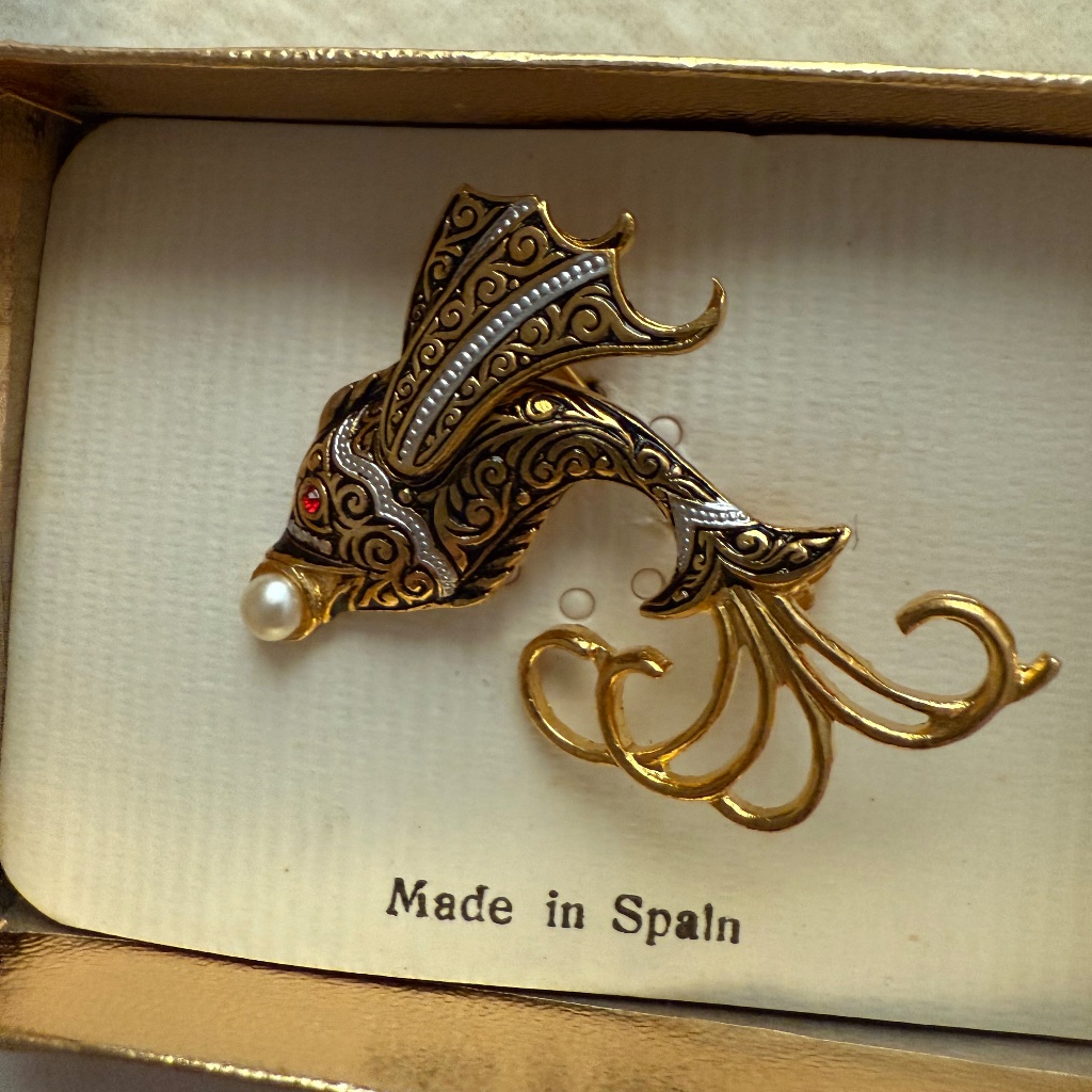 Damascene Spain Flying Fish Brooch Vintage Nip 11$